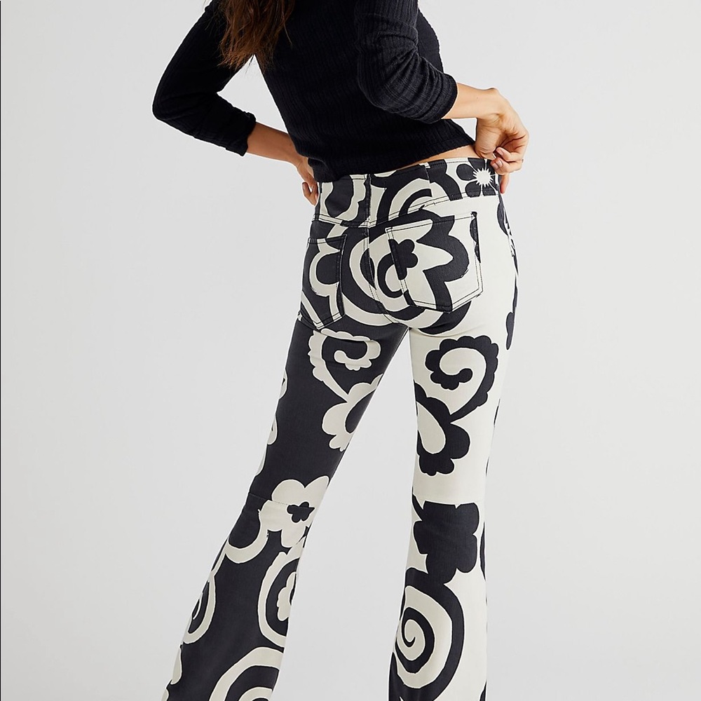 SIZE SWAP ONLY Free People Penny Pull On Flares - Picture 4 of 5